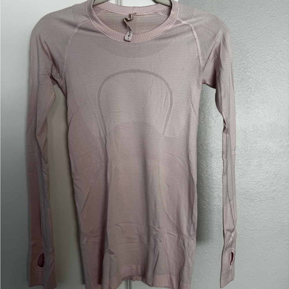 Lululemon Athletica Soft Pink Long Sleeve Top